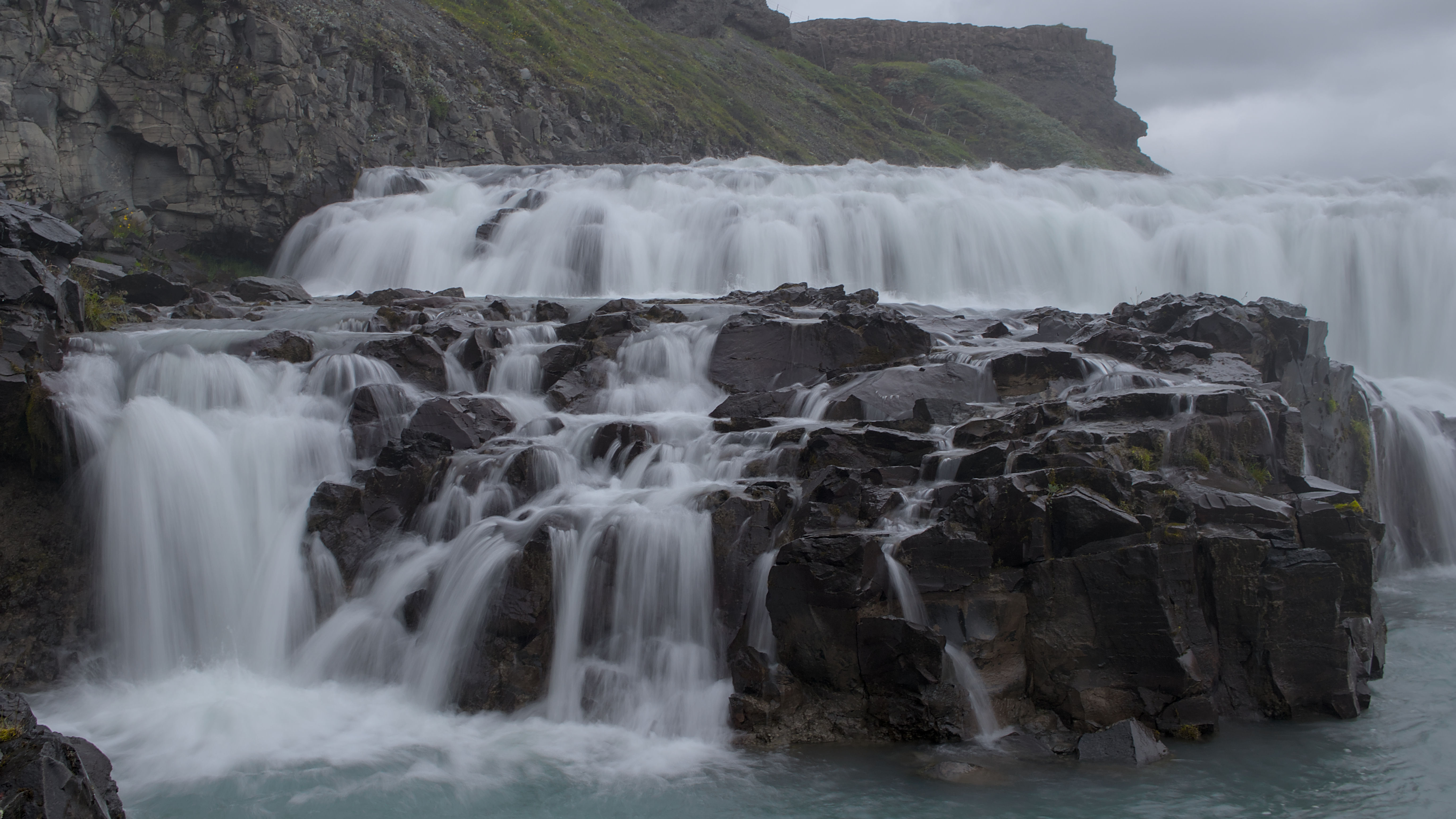 photo 52d5444387270705