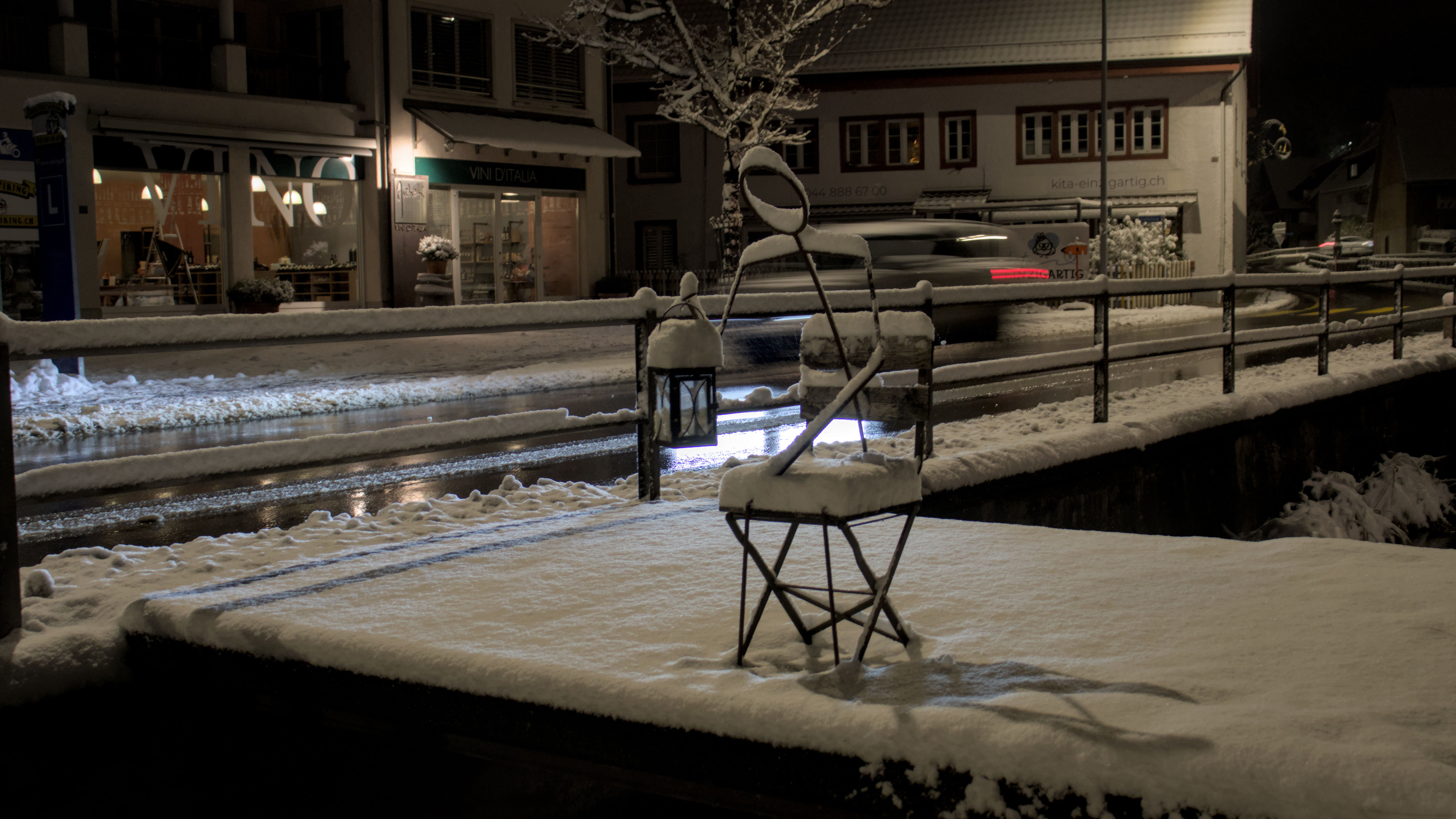 photo 5db40670201afc55