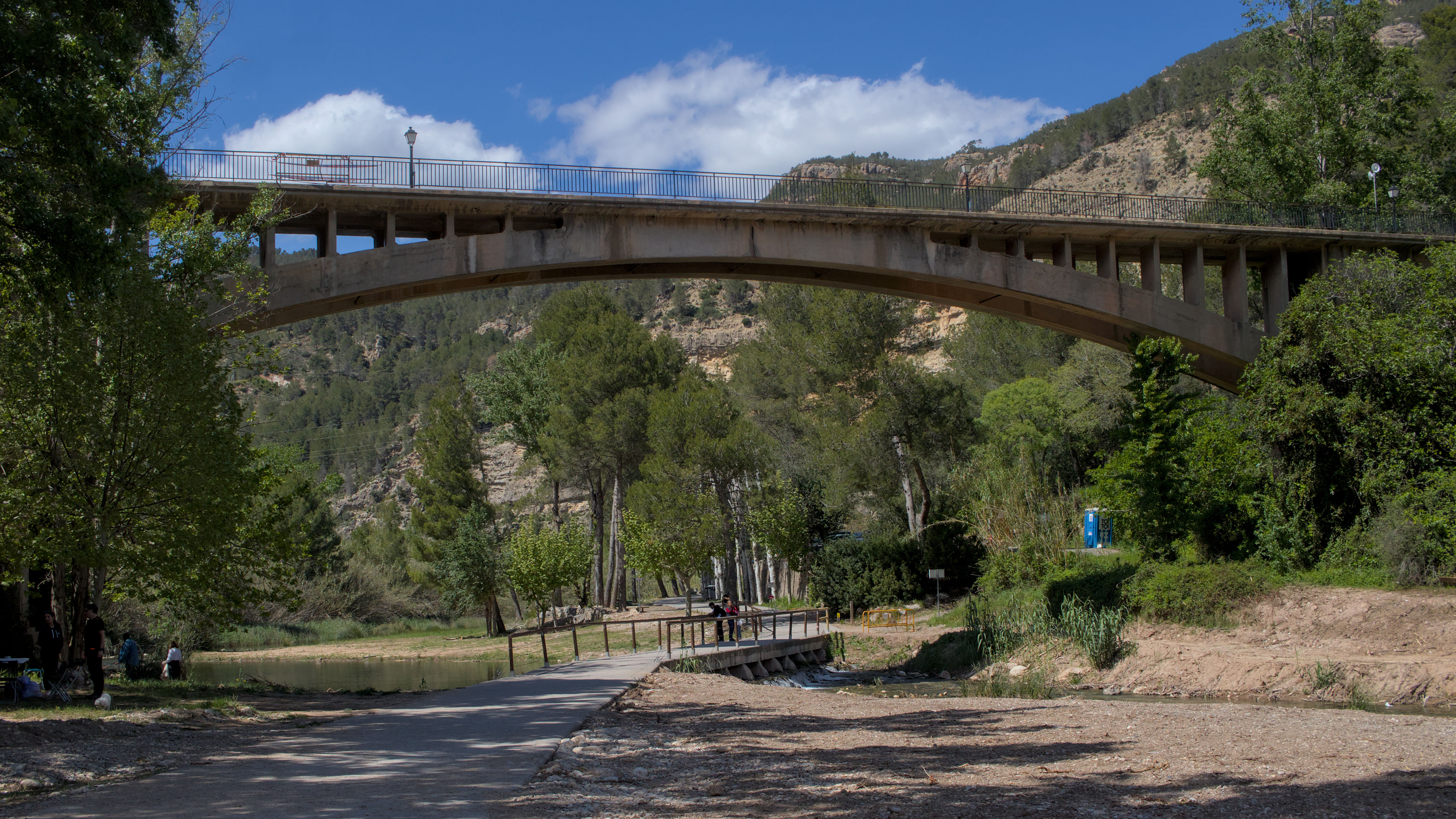 photo 7bf9fee7e4c9d89d