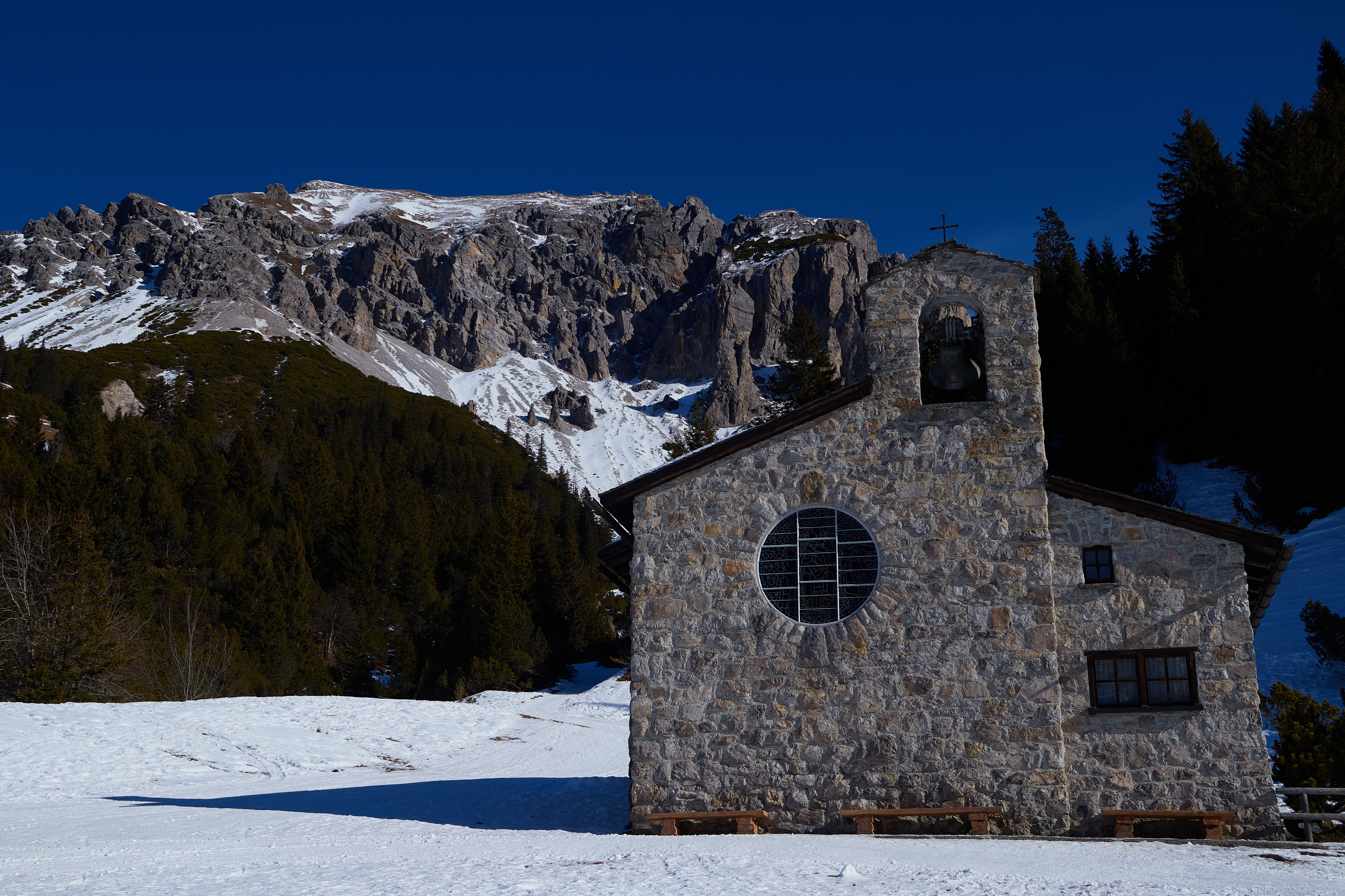 photo 81ced650c10f92a0